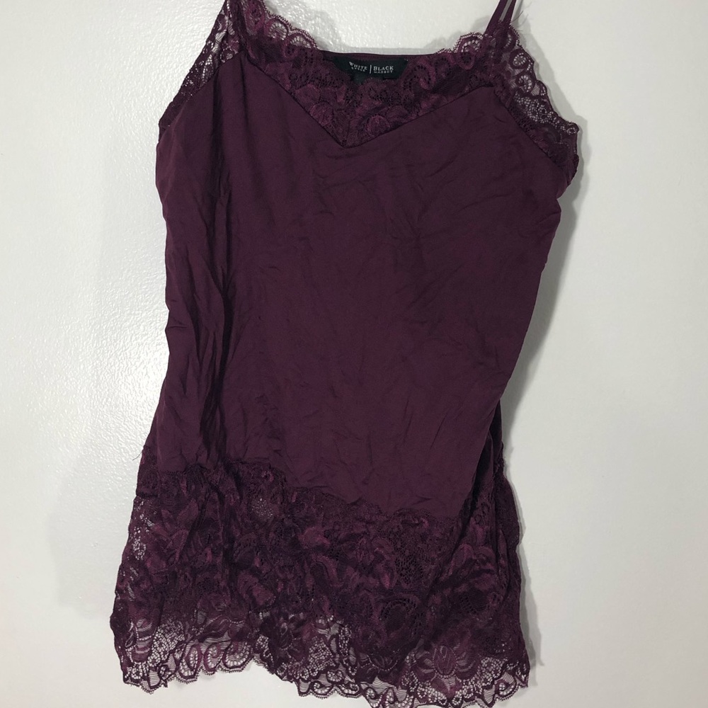 WHBM Wide Lace Cami in Burgundy NWT